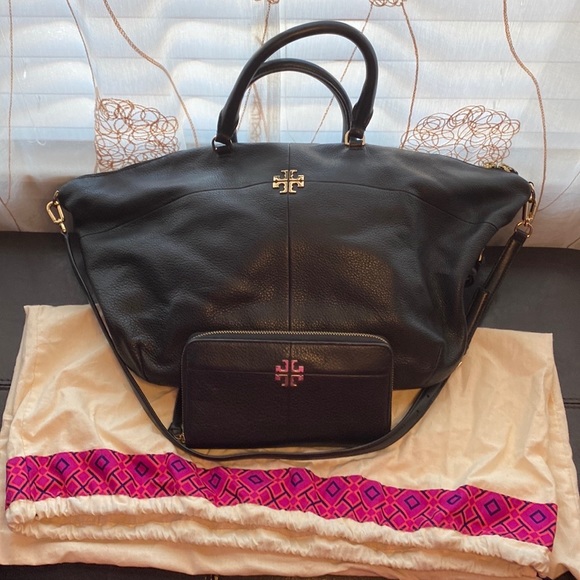 Tory Burch Handbags - EUC Authentic Tory Burch Continental Wallet Only